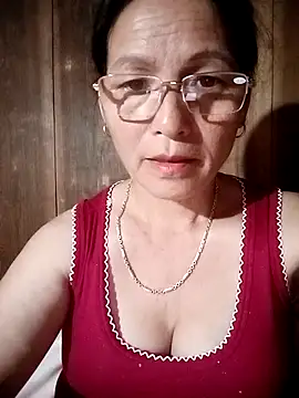 Cucci07 Chat XXX in diretta