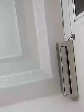 عرض كام Demillvan