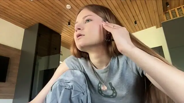 NikaLicka XXX чат на живо