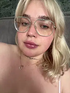 Živý XXX chat mrs_kitty69