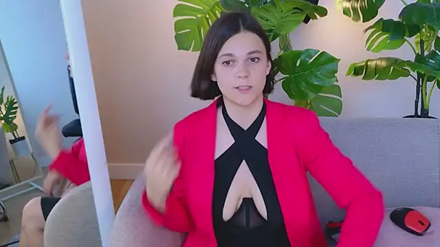 Emi_Mi_'s Live XXX Chat