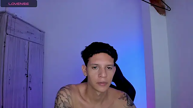 XXX chat uživo modela tylernova