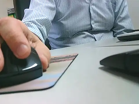Gregcam Adlı Modelin Web Kamerası Şovu