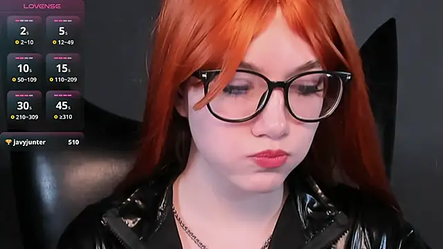 دردشة CathyAdams الجنسية المباشرة