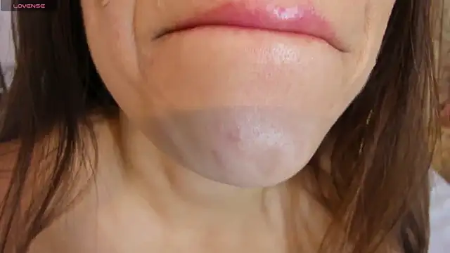 แชท XXX สดของ hannahill69