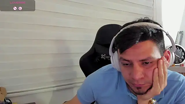 Czat XXX na żywo – Rick_Adams