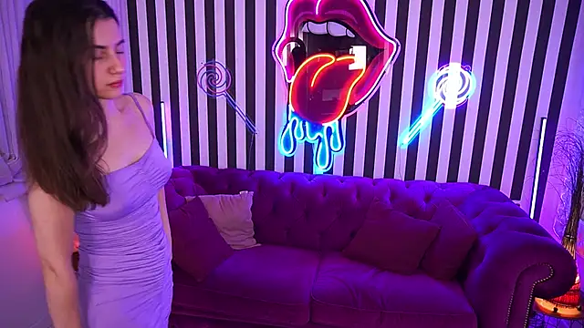 Chatroom XXX en direct de LittleJulii