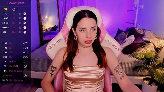 CharliGrace_ Chat XXX in diretta
