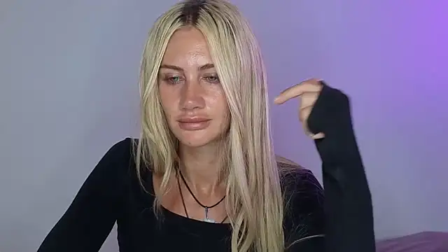 צ'אט XXX בשידור חי של Elsa_24