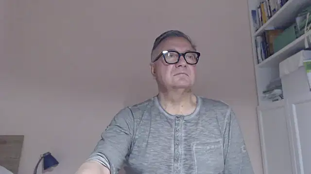 YOU6me Live XXX-chat