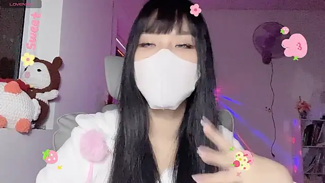 Tieu-May's Live XXX Chat