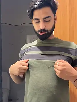 Royalboy_03 – Naživo XXX chat
