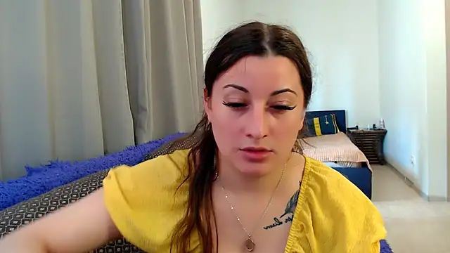 Helen_Adams_ XXX чат на живо