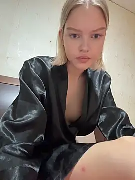 Онлайн чат XXX AshleyMur