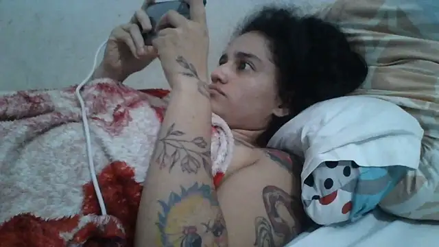 girl_tits' Live XXX Chat