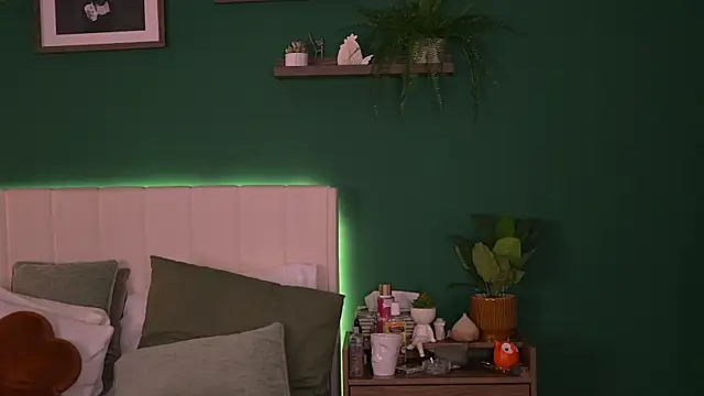 AmbersFlame live XXX chat