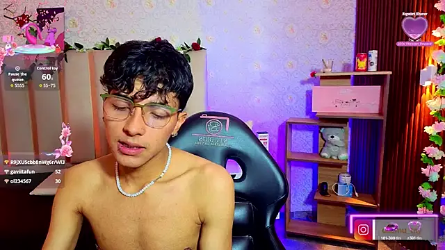 osamu_tay: онлайн-секс-чат