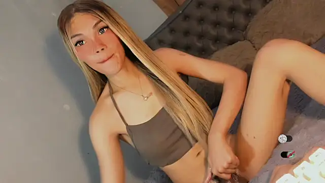bella_enchantra Pertunjukan Webcam