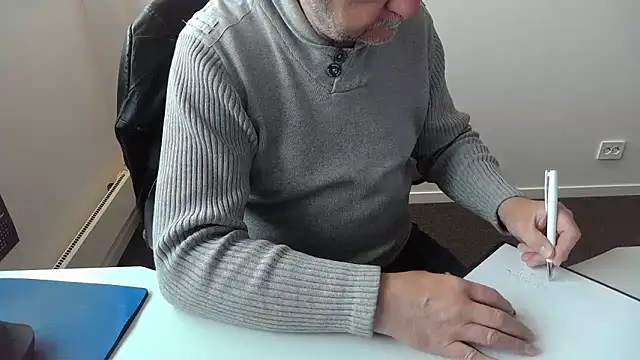 Buggemann Adlı Modelin Web Kamerası Şovu