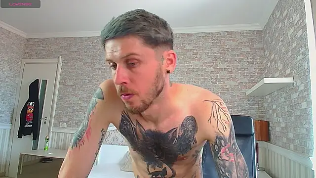 JonahShaw – Naživo XXX chat