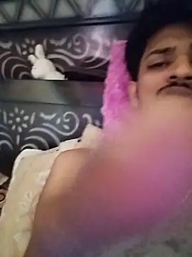 Wild_Vassu Show Webcam