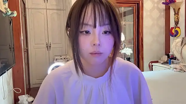 LongLongQueen's Live XXX Chat