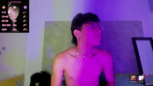 Czat XXX na żywo – Adrian_Wolf