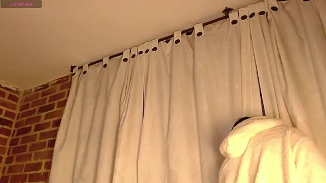 Chat XXX ao vivo de ailyngg
