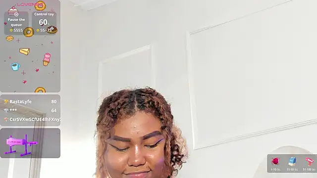 CandaceoweensのライブXXXチャット