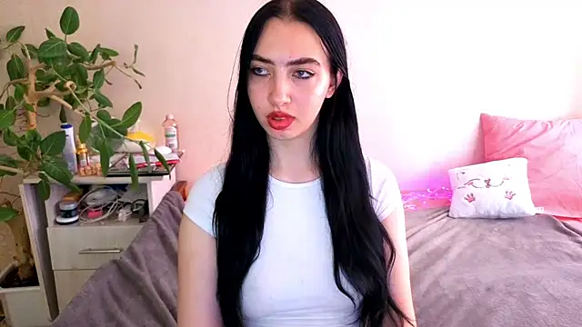 WildKittenX_ Live XXX-chat