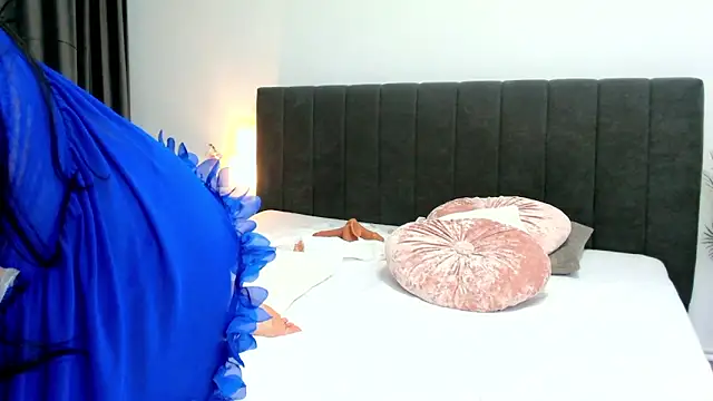 Layla_Ress Adlı Modelin Canlı XXX Sohbeti