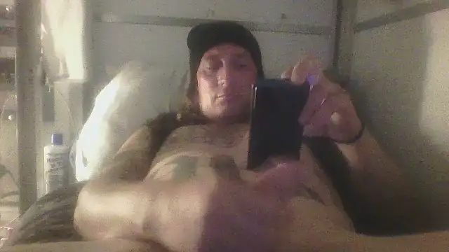 Онлайн чат XXX brazybooty92