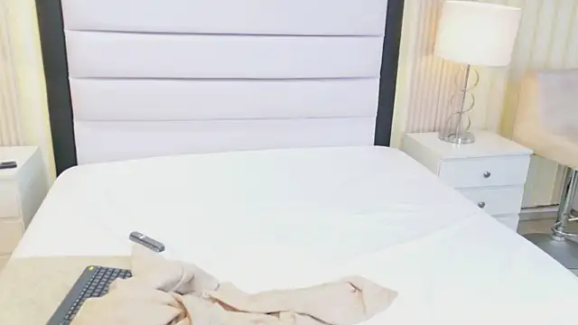 VioletSweetts 라이브 XXX 채팅