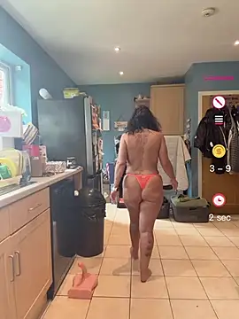 Itsivybelle_filthymilfuk's Live XXX Chat