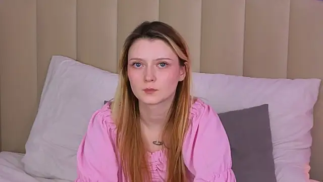 Chat XXX en directo de AlyssFrost