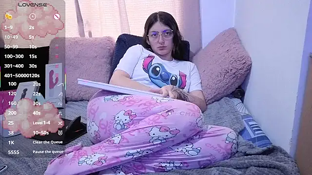 lessliee22_'s Live XXX Chat