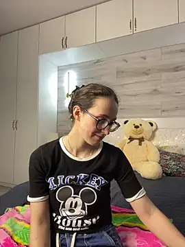MartiniiSelenna Chat XXX live