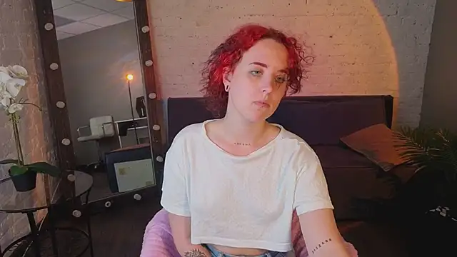 ScarlettSparkss élő XXX-chatje