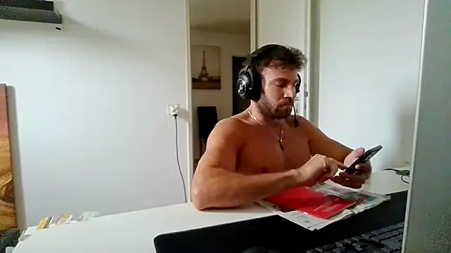 دردشة alpha-hunk الجنسية المباشرة