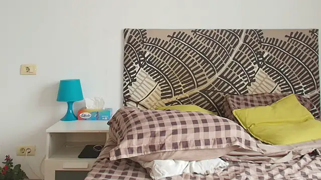 XXX chat uživo modela IreneBlue_