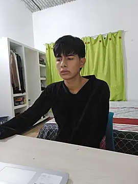 phuwin_bj Chat XXX live
