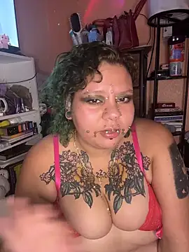 צ'אט XXX בשידור חי של DivineBBWPoison