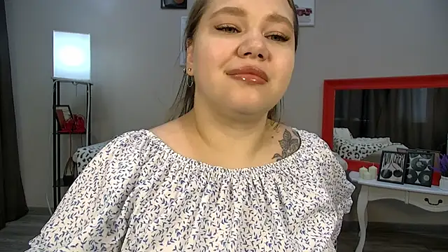 DianaKristol Adlı Modelin Canlı XXX Sohbeti