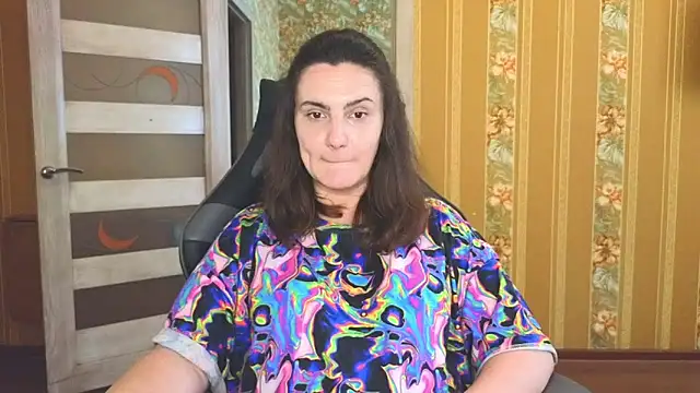 warm_pearln Live XXX chat