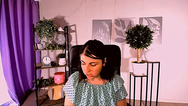 MartaEdams 라이브 XXX 채팅