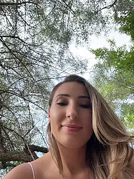Živý XXX chat Wonder_Kari