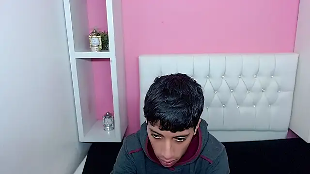 Chat +18 de jl_brayan12 ao vivo