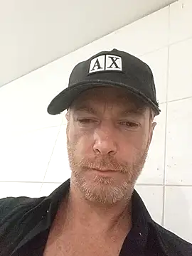 Loiroatv36's Live XXX Chat