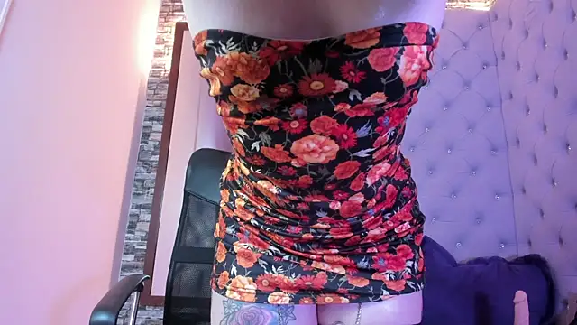 Pamela_Squirtt Obrolan Langsung XXX