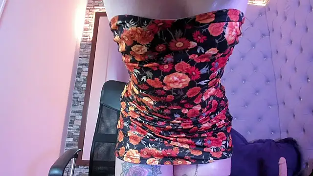 Pamela_Squirtt Obrolan Langsung XXX